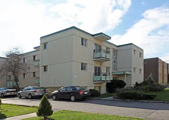 333 Gibb St #16 — Photo 1