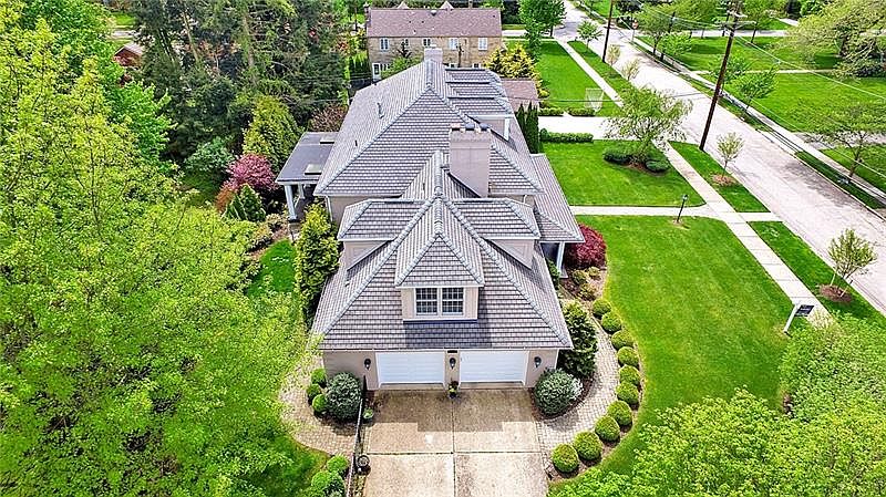 2nd image of 308 Church Ln