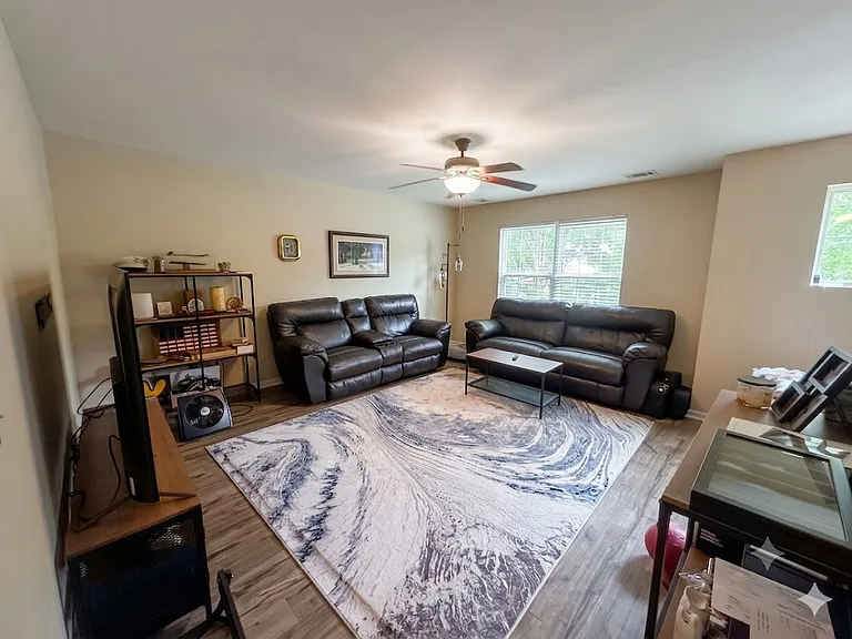 17 Cedar Creek Cir — Photo 24