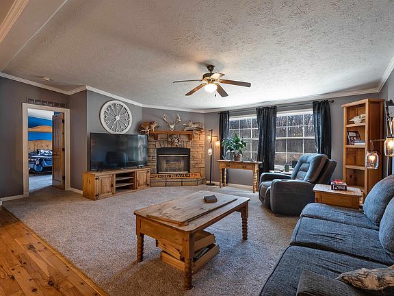 5th image of 25250 Trickum Rd