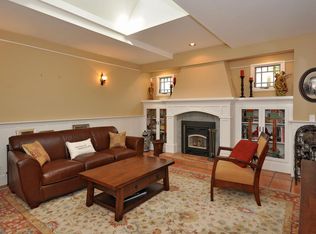 321 Cuesta Dr, Los Altos, CA 94024