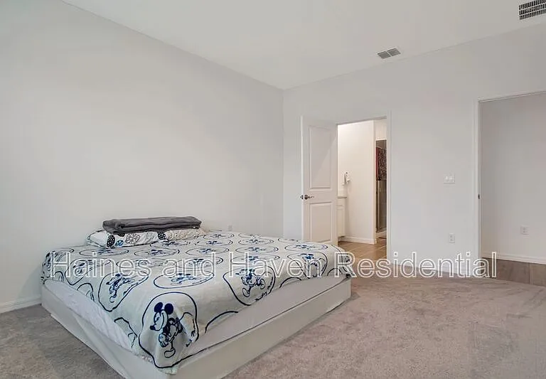 4136 Lavender Ct — Photo 13