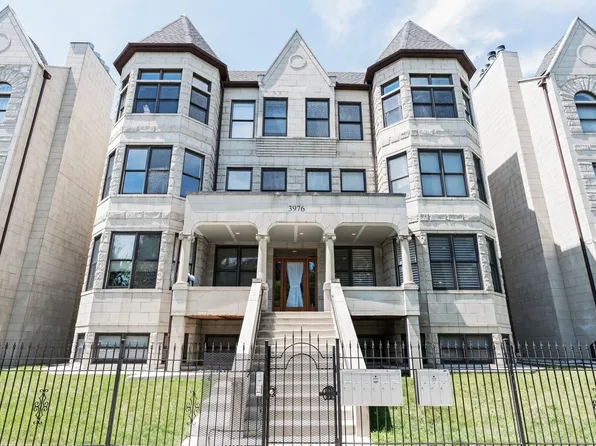 3976 S Ellis Ave APT 1N, Chicago, IL 60653