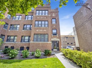 4013 N Southport Ave #1, Chicago, IL 60613