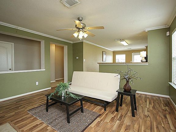 5th image of 11223 Log Cabin Ln