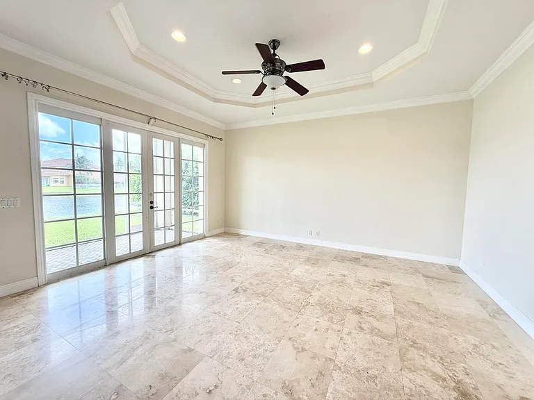 9656 Cobblestone Creek Dr — Photo 15