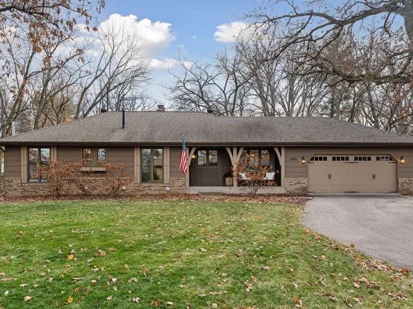 2101 E 125th St, Burnsville, MN 55337