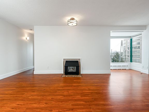 5th image of 410 Carnarvon St #305