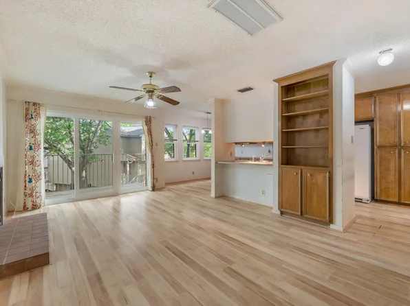 3845 Ranch Road 2222 APT 19, Austin, TX 78731