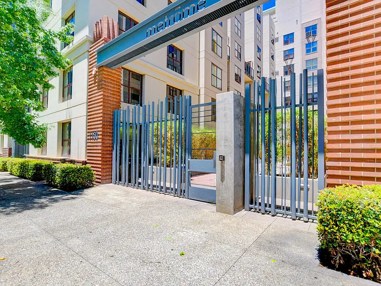 Metrome Building exterior