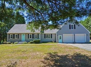 107 Cross St, Lunenburg, MA 01462