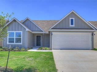 1010 Alma, Seguin, TX 78155