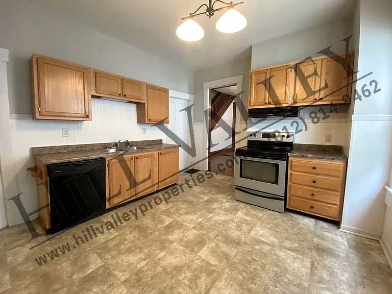 1028 S Center St — Photo 7