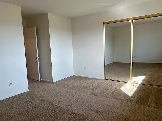 623 E Cypress Ave #301 — Photo 4