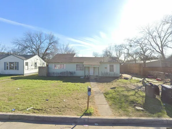 3704 S Littlejohn Ave, Fort Worth, TX 76105