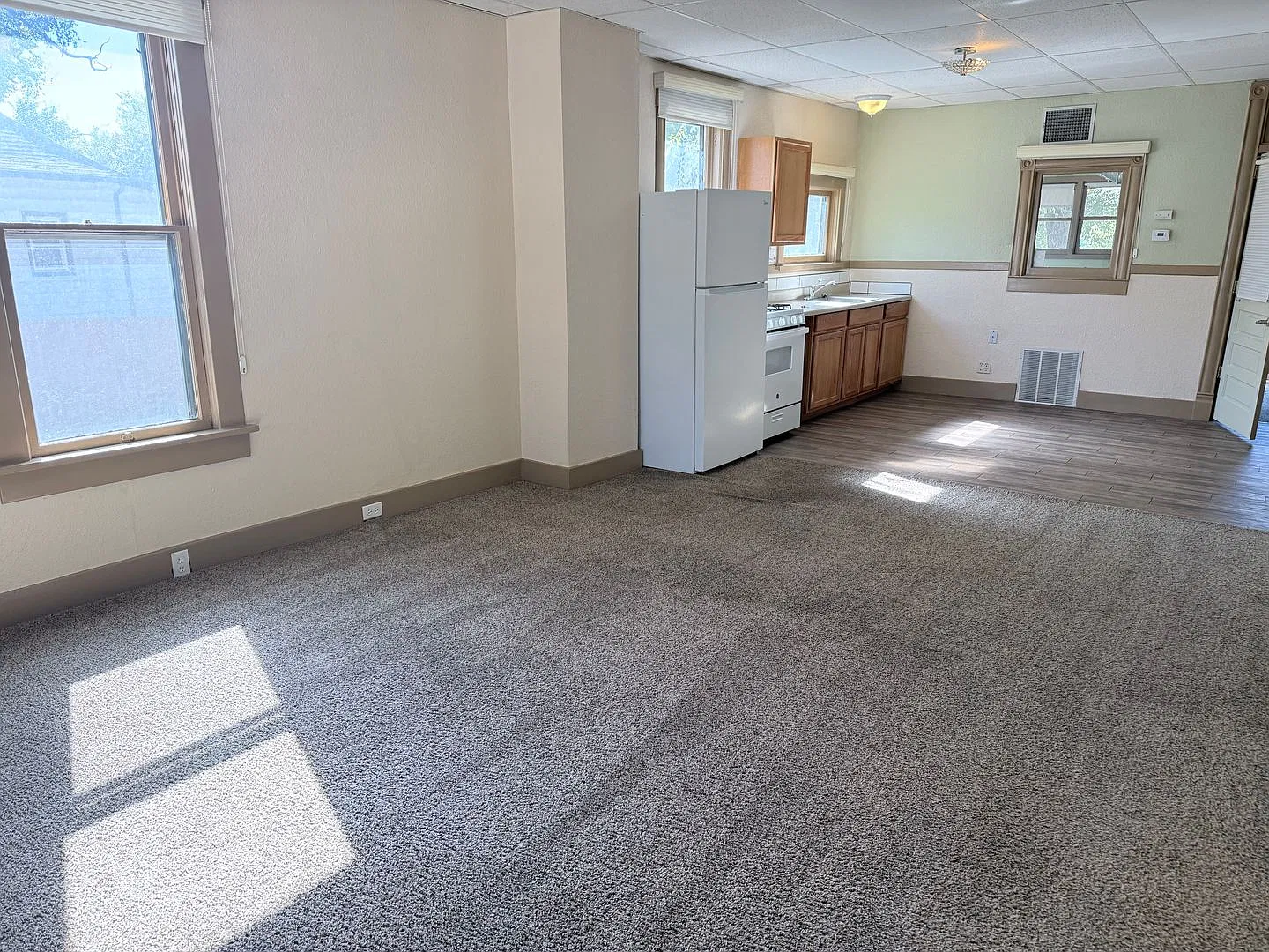 Colorado Ave 2207 W. — Photo 3