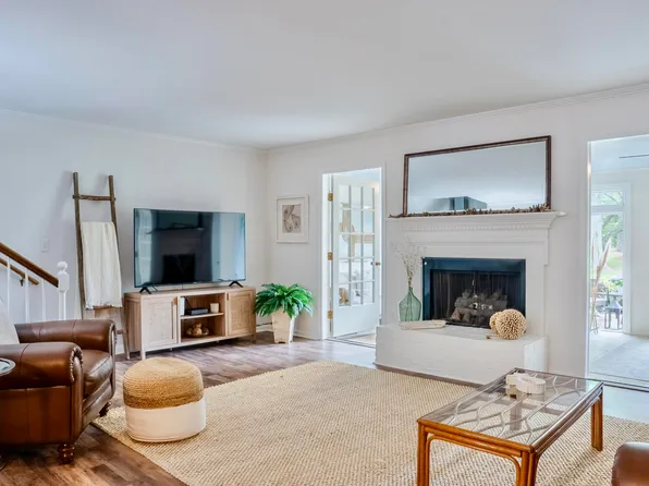 1705 Ventura Pl, Mount Pleasant, SC 29464