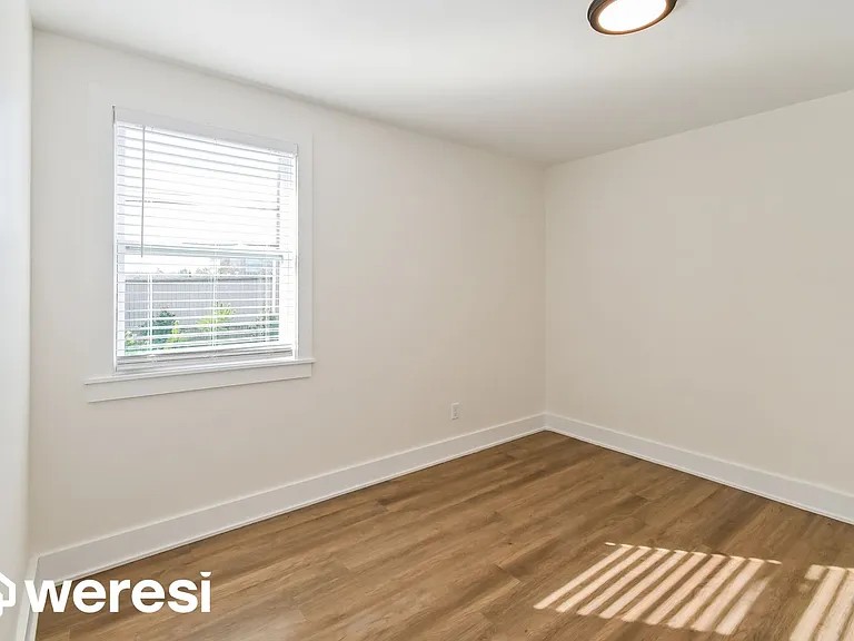 160 Hayden Pl — Photo 9