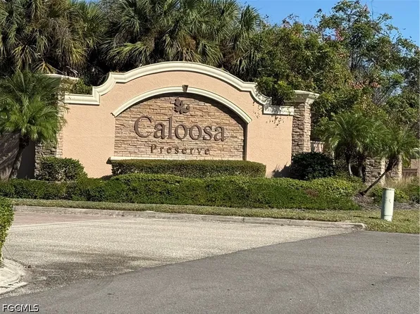 23014 Crookedwood Loop, Alva, FL 33920