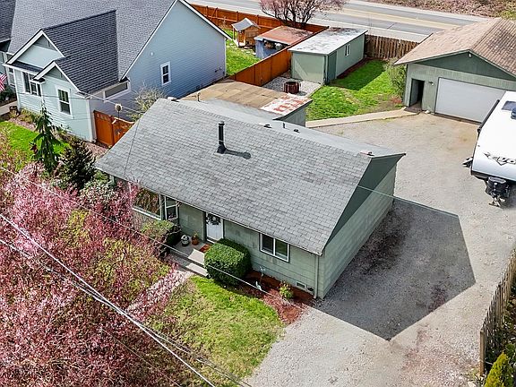 3rd image of 342 S Cobb Avenue