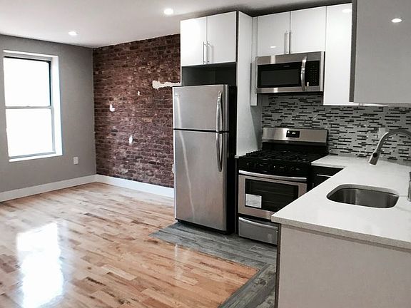 3rd image of 830 W 177th St APT 4D