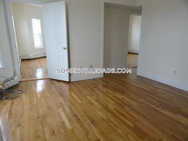 38 Bond St #3 — Photo 6