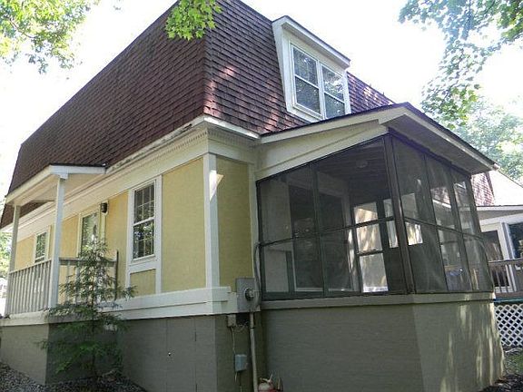 2nd image of 171 Passage Ln