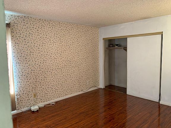 5th image of 2033 S Lemon Ave
