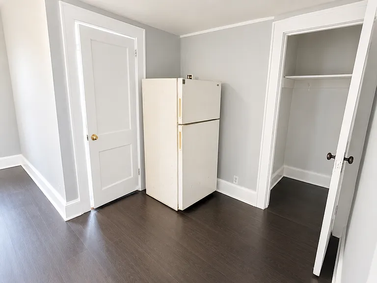 179 Isabella Ave #3A — Photo 6