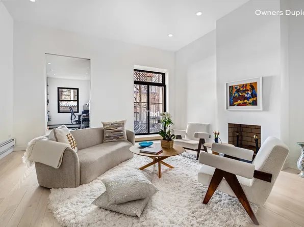 13 West 89th Street image 1 of 15