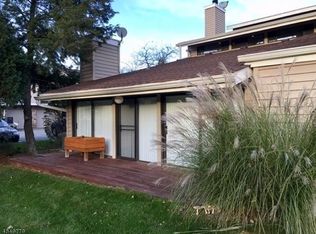 17 Cross Way #2613, Clinton, NJ 08809