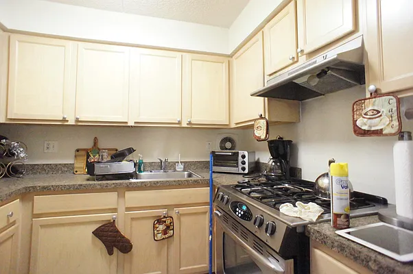 Rented by Keller Williams NYC | media 3