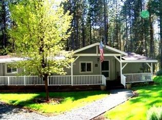 5533 Riverbanks Rd, Grants Pass, OR 97527
