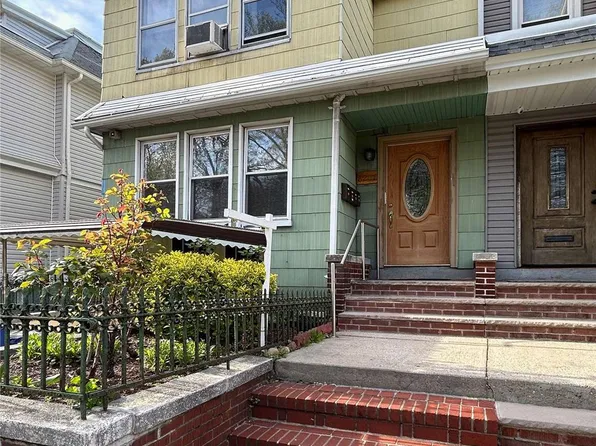 8207 Myrtle Avenue, Glendale, NY 11385