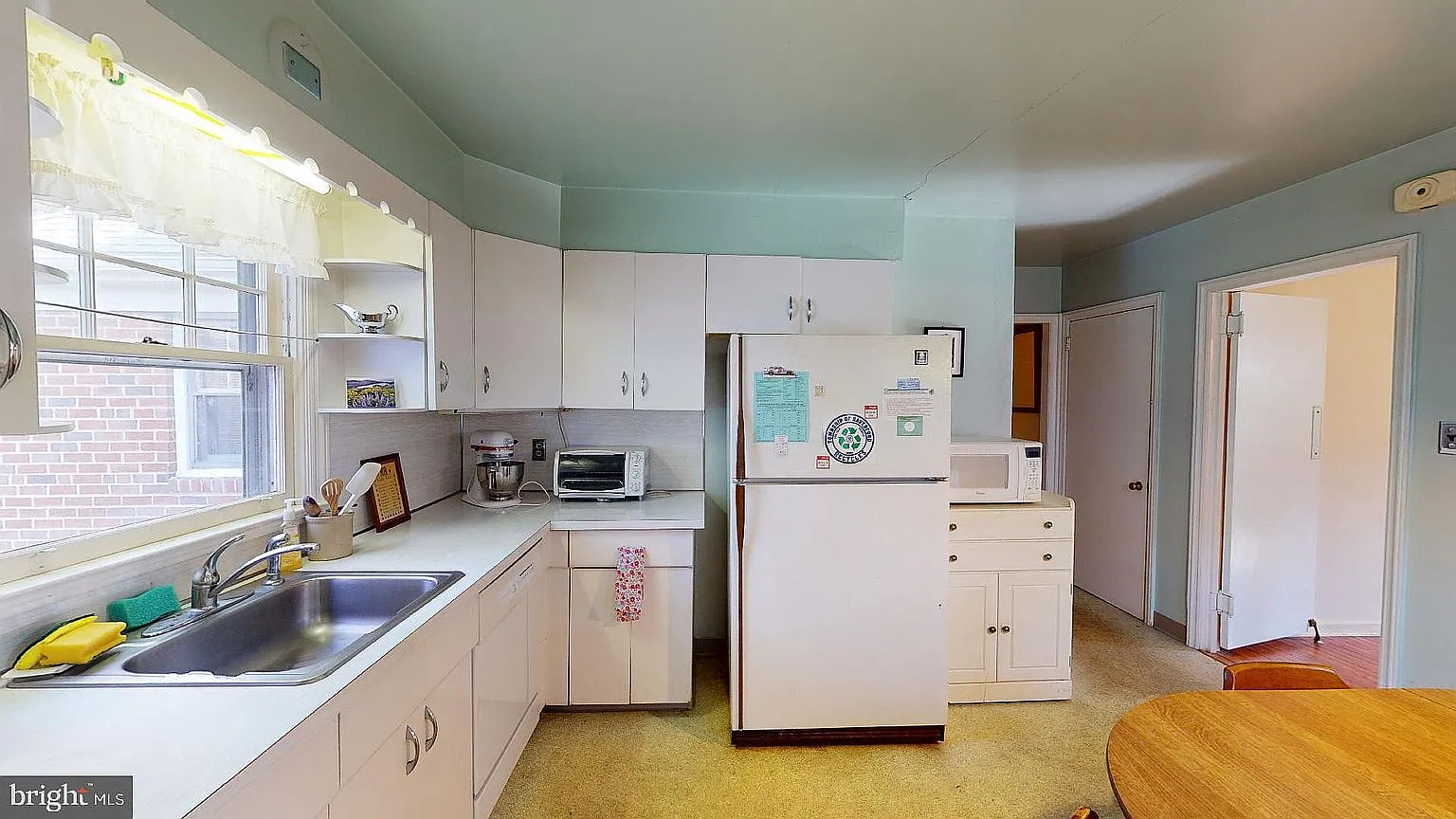 4 bed, 1767 sqft, $3,000 — Photo 4