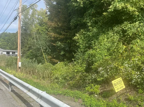 3632 RTE. 9., Hyde Park, NY 12601