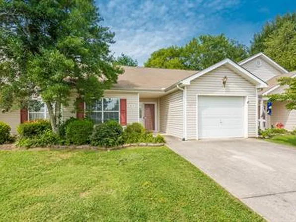 813 Ashley Michelle Ct, Knoxville, TN