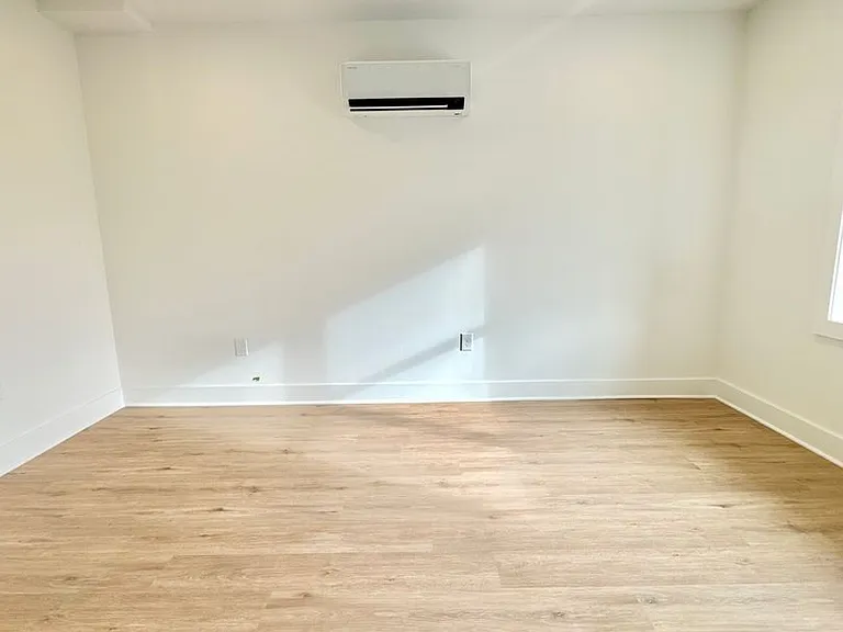 1422 N 8th St — Photo 21