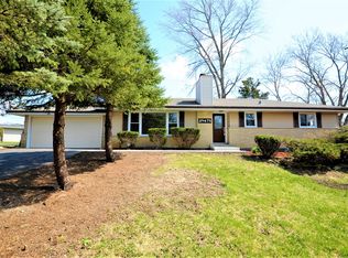 2N475 Swift Rd, Lombard, IL 60148