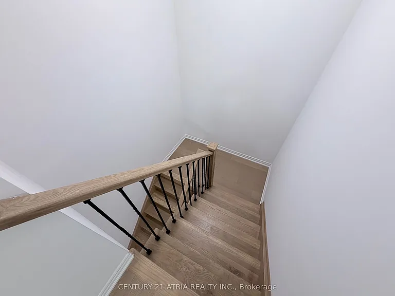 11 Plaisance Rd #5 — Photo 11