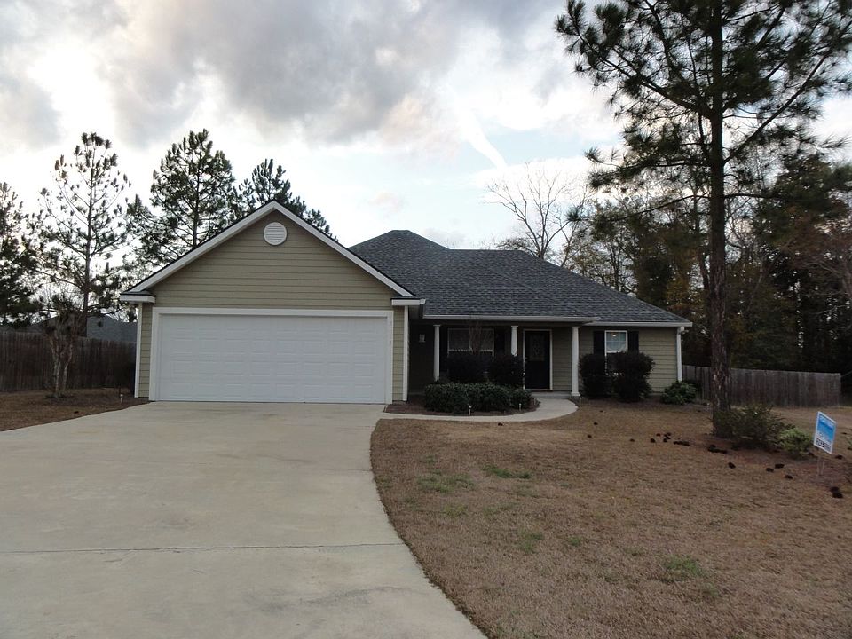 1st image of 3913 Fultondale Cir