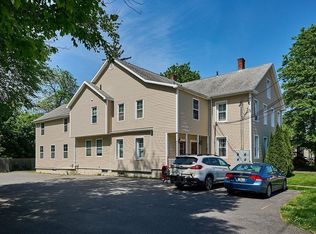 111 Pleasant St APT C, Easthampton, MA 01027