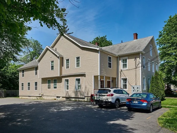 111 Pleasant St APT C, Easthampton, MA 01027