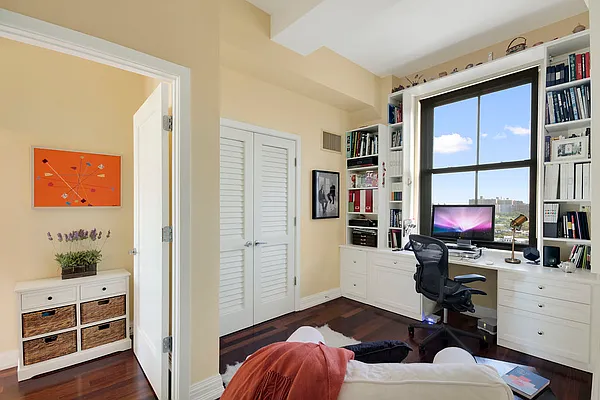 Sold by Corcoran | media 24