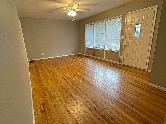5th image of 2250 N Circle Dr