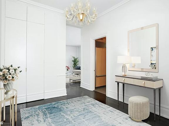 3rd image of 470 Park Ave APT 6E