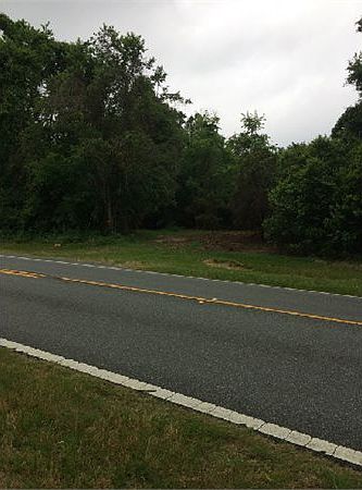 1st image of 15210 Mahan Dr