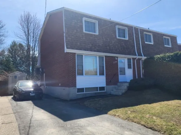 1976 McKeown Ave, North Bay, ON P1B 7N6