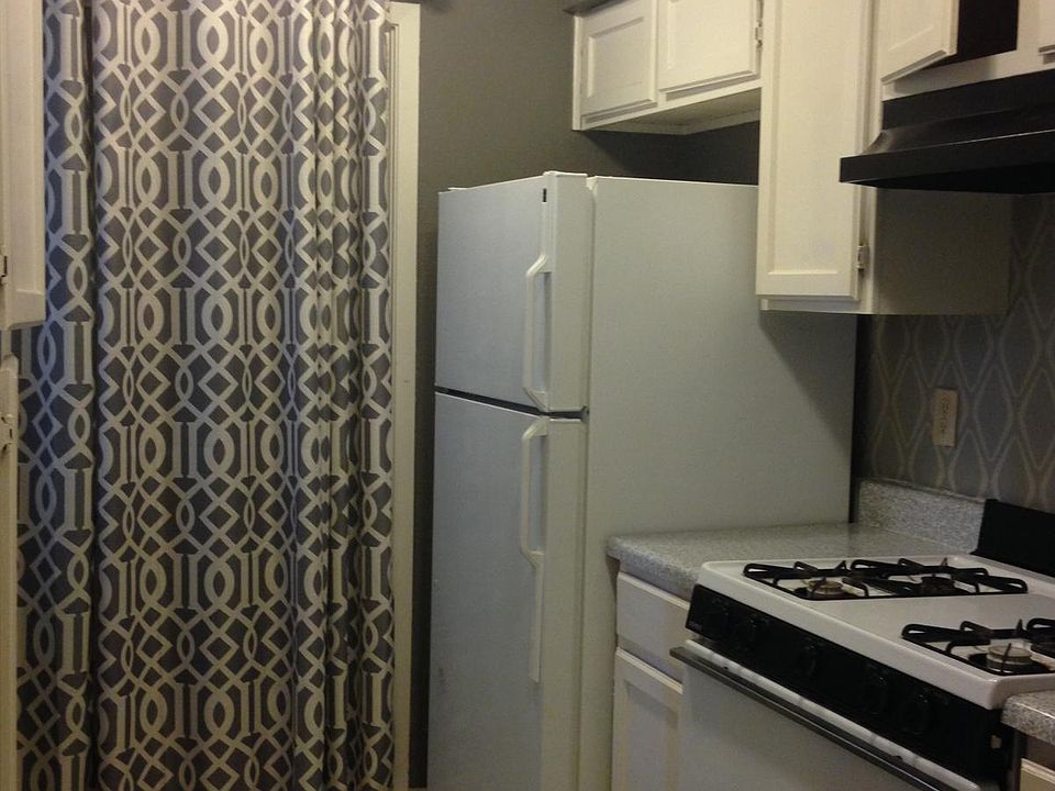 1st image of 6915 Woodhue Dr #A