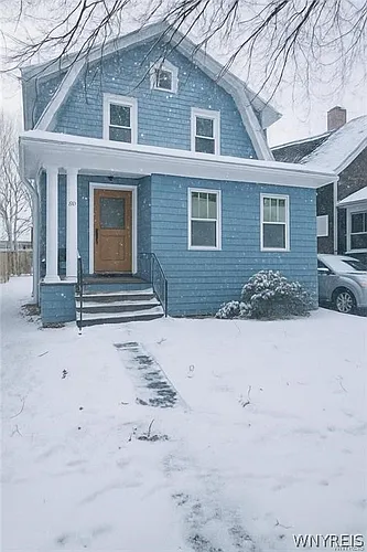 64 Montrose Ave Photo 1